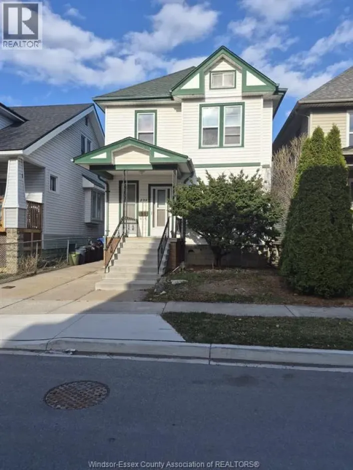 238 BELLEVIEW AVENUE, Windsor