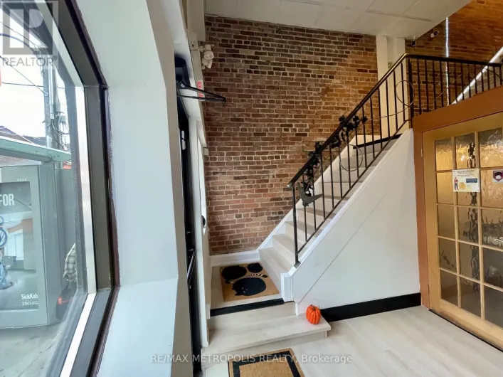 238 BROADVIEW AVENUE, Toronto