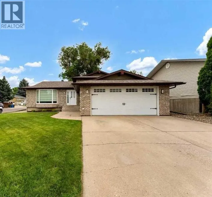 238 Cameron Road SE, Medicine Hat