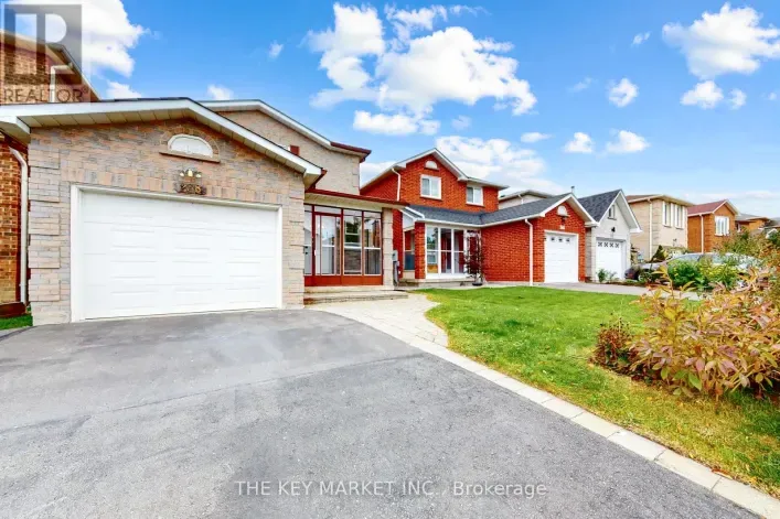 238 LECH WALESA DRIVE, Mississauga