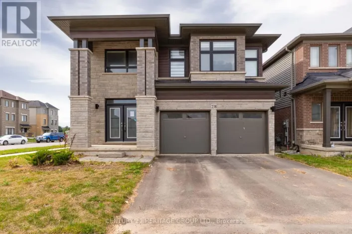 238 LONGBOAT RUN W, Brantford