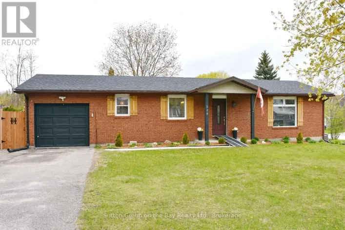 238 MCCREA DRIVE, Clearview