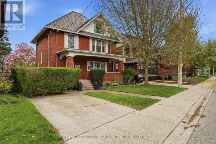 238 RIDOUT STREET S, London South