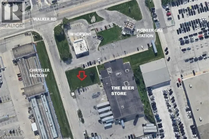 2380 WALKER Road, Windsor