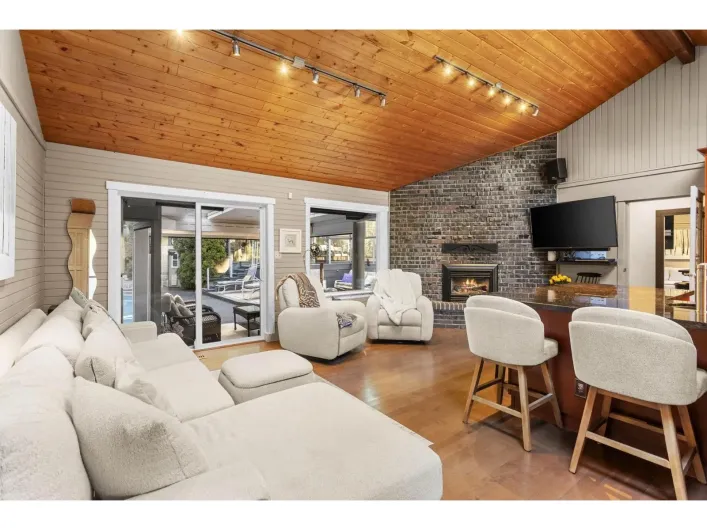 23808 58A AVENUE, Langley