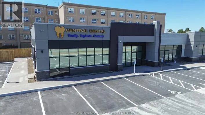 2385 CENTRAL AVENUE, Windsor