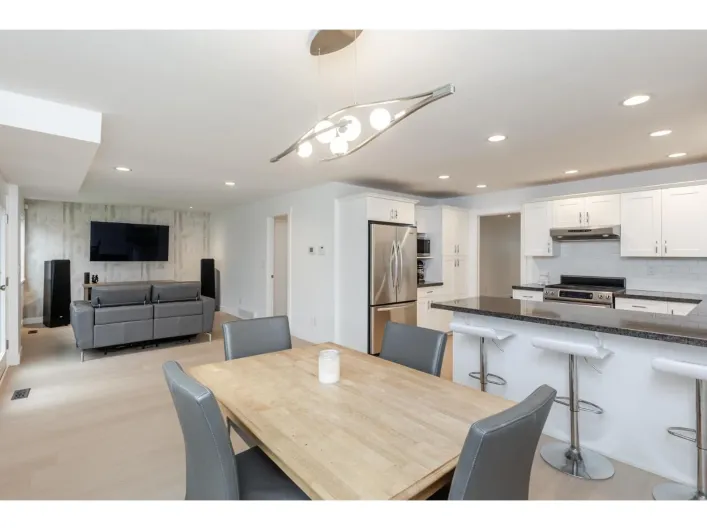 2389 WAKEFIELD DRIVE, Langley