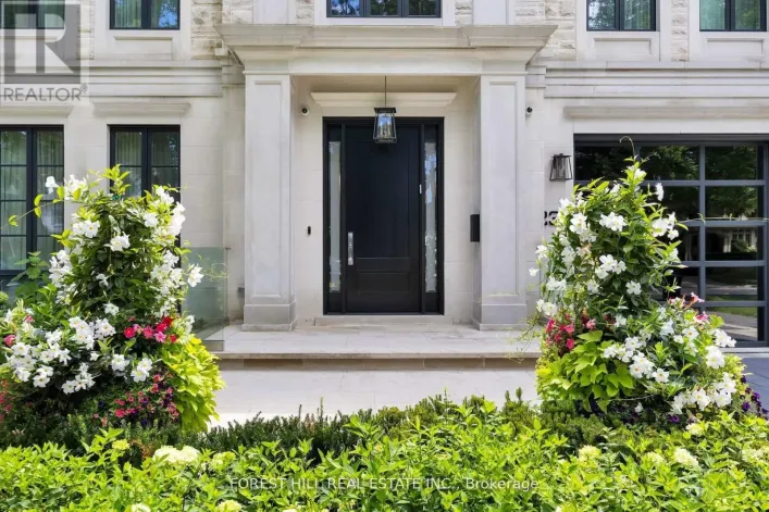 239 CORTLEIGH BOULEVARD, Toronto