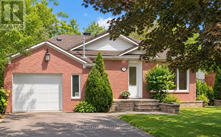 239 DALE AVENUE, Ottawa