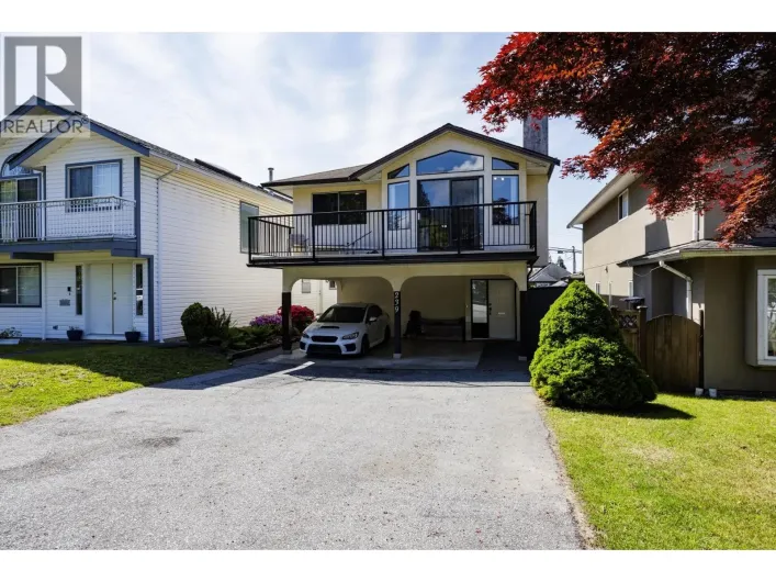 239 E 20TH STREET, North Vancouver