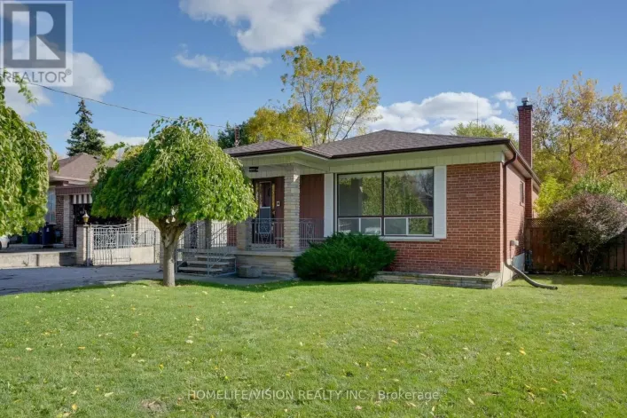 239 EPSOM DOWNS DRIVE, Toronto
