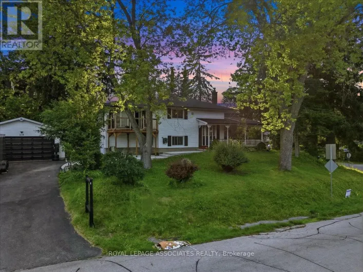 239 ISLAND ROAD, Toronto