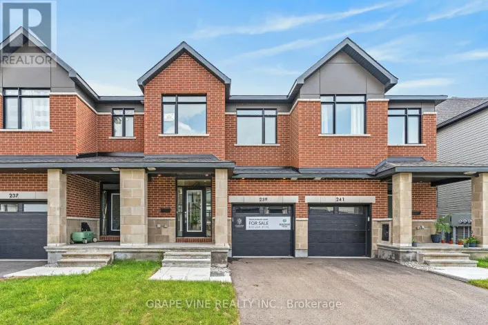 239 MONTICELLO AVENUE, Ottawa