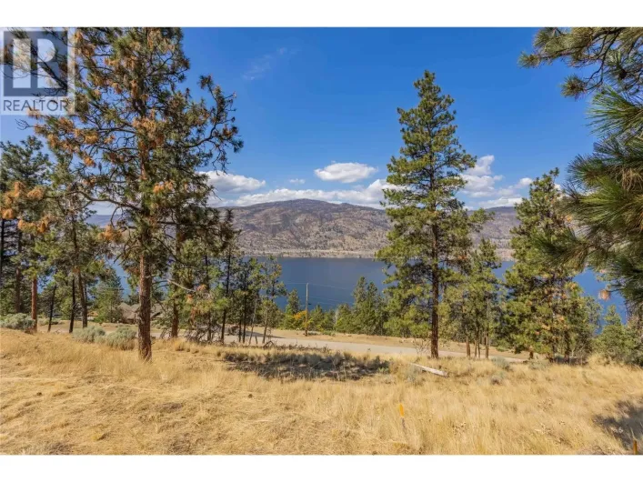 2393 Arthur Court, Kelowna