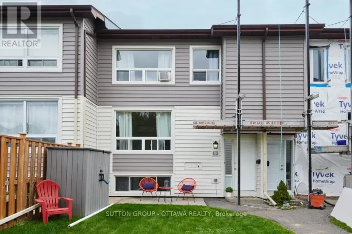 23F - 23 BANNER ROAD W, Ottawa