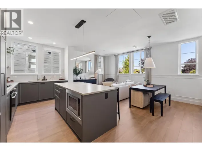 24 10188 NO. 1 ROAD, Richmond