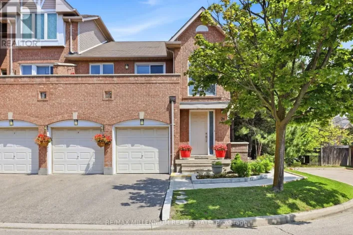 24 - 115 BRISTOL ROAD E, Mississauga