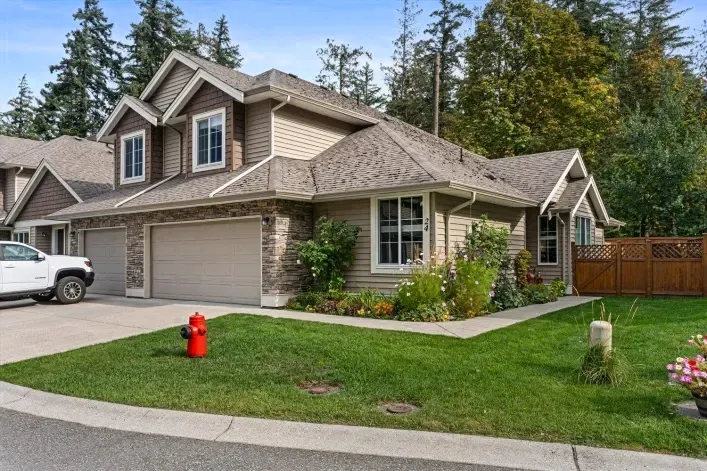 24 1175 7TH AVENUE|Hope, Hope