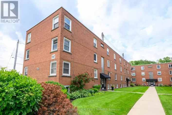 24 - 1347 LAKESHORE ROAD, Burlington