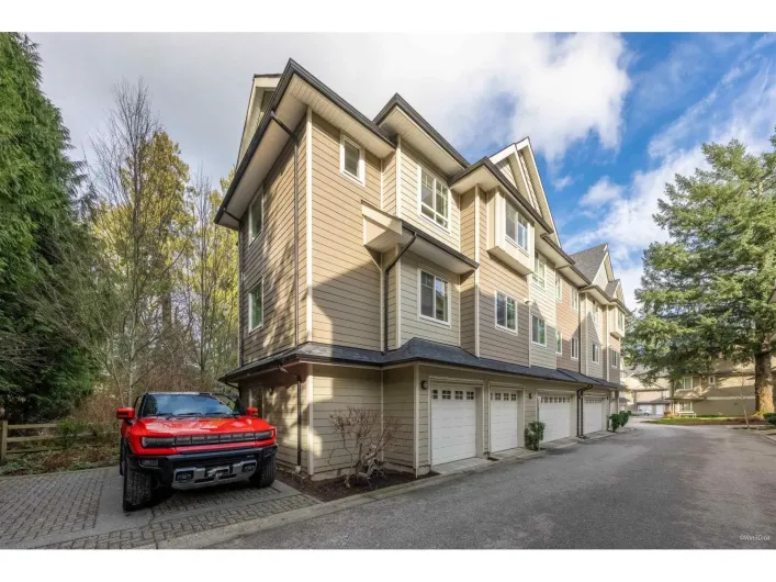 24 14285 64 AVENUE, Surrey