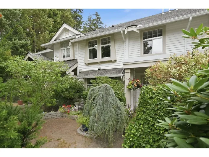 24 15037 58 AVENUE, Surrey