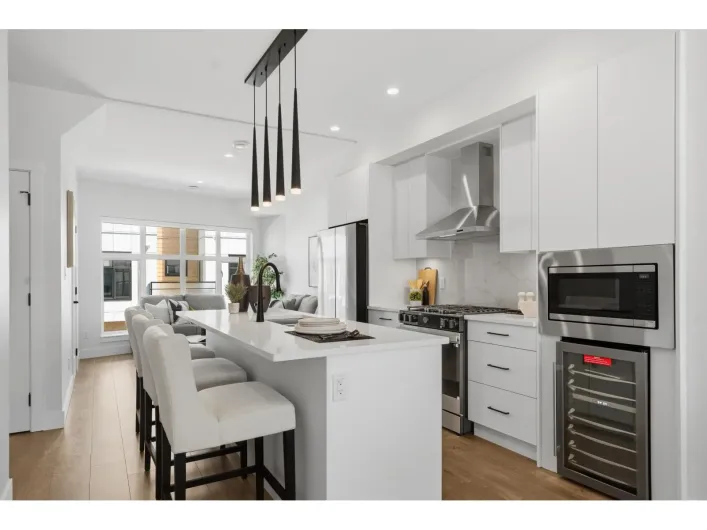 24 177 175A STREET, Surrey