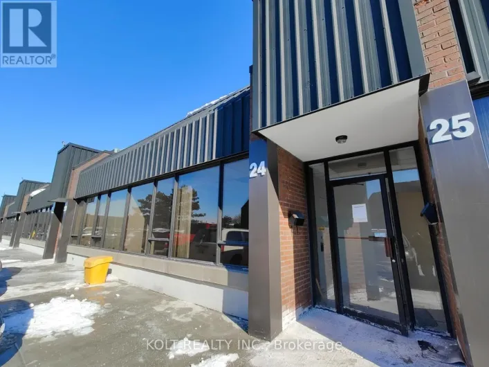 24 - 300 ESNA PARK DRIVE, Markham