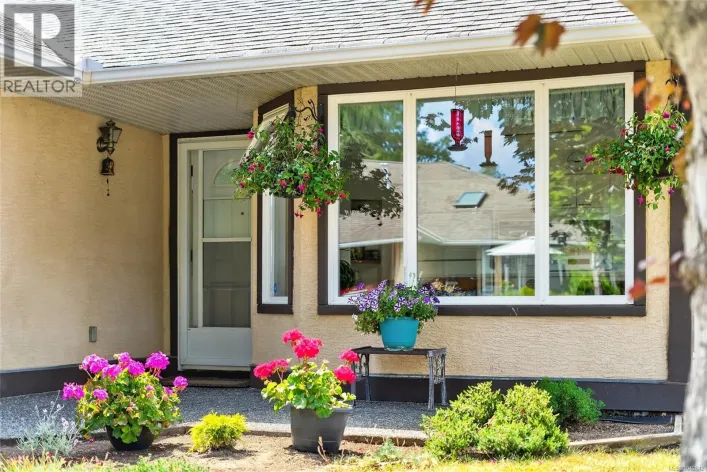 24 454 MORISON Ave, Parksville