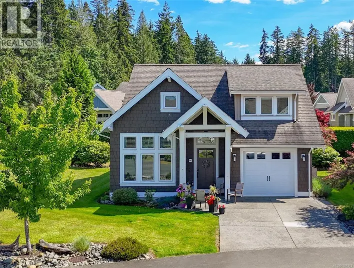 24 5251 Island Hwy W, Qualicum Beach