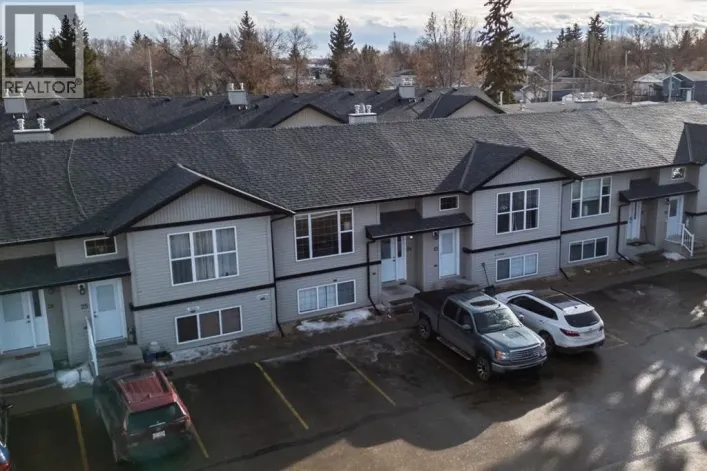 24, 5302 47 Street, Camrose