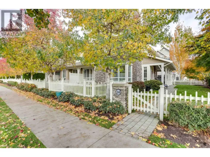 24 5510 ADMIRAL WAY, Delta