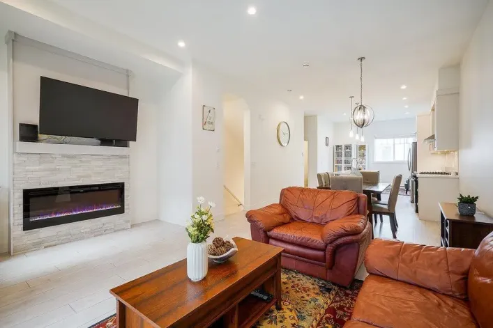 24 6188 141 STREET, Surrey