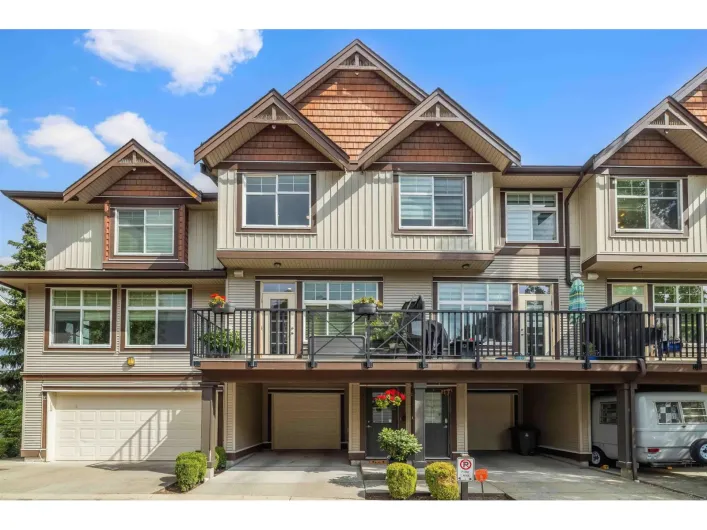 24 7332 194A STREET, Surrey