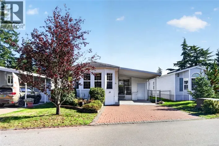 24 7401 Central Saanich Rd, Central Saanich