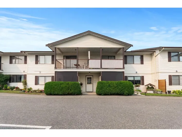 24 7455 HURON STREET|Sardis West Vedder, Chilliwack