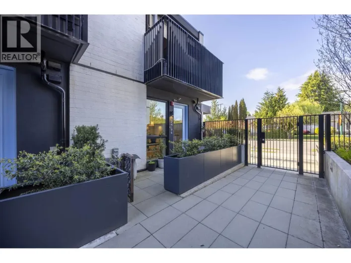 24 94 W KING EDWARD AVENUE, Vancouver