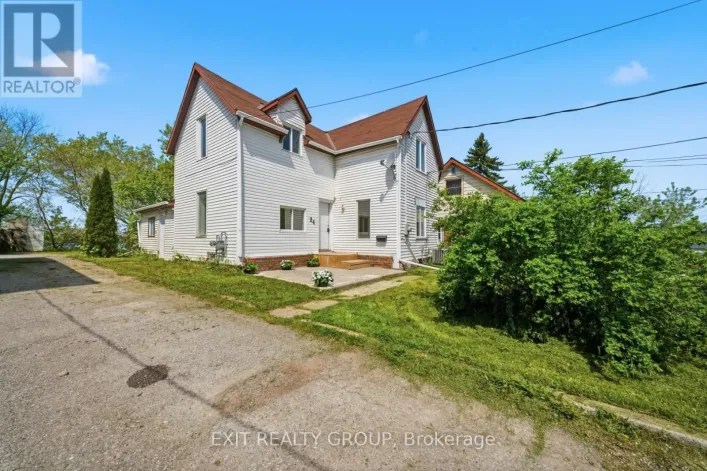 24 ALBION STREET, Belleville