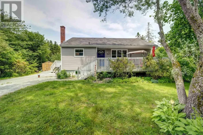 24 All Hallows Road, Whites Lake