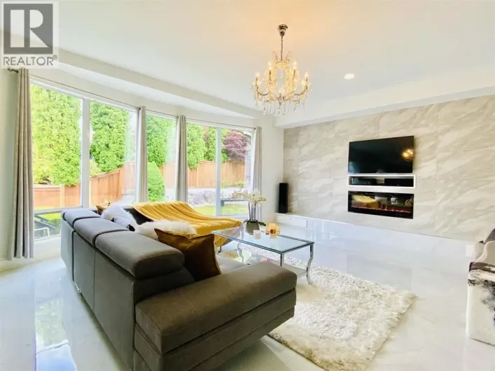 24 BALSAM PLACE, Port Moody