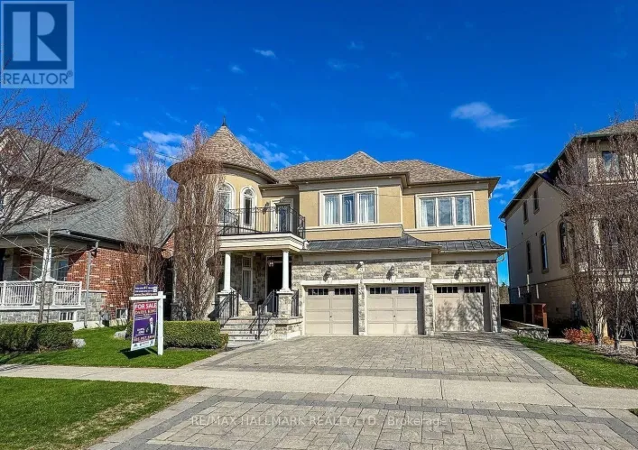 24 BLUFF TRAIL, King