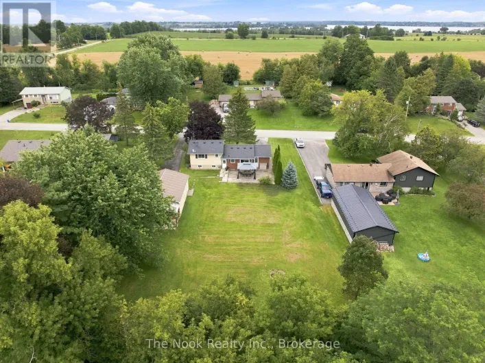 24 CEDAR RIDGE DRIVE, Kawartha Lakes