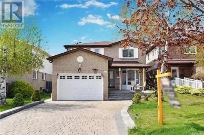 24 CHARLTON CRESCENT, Ajax