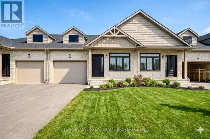 24 DEARING DRIVE, South Huron