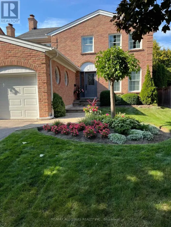 24 FERNDELL CIRCLE, Markham
