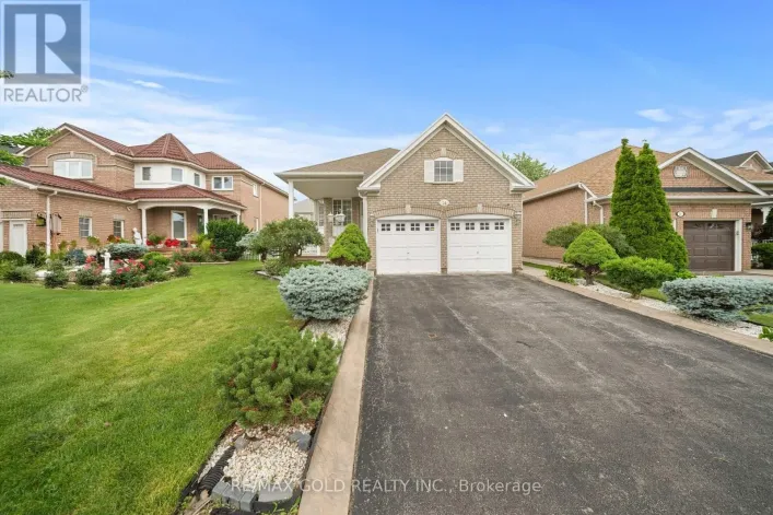 24 FLETCHERS CREEK BOULEVARD, Brampton