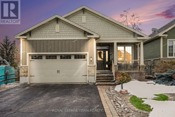 24 GALENS WAY, North Grenville