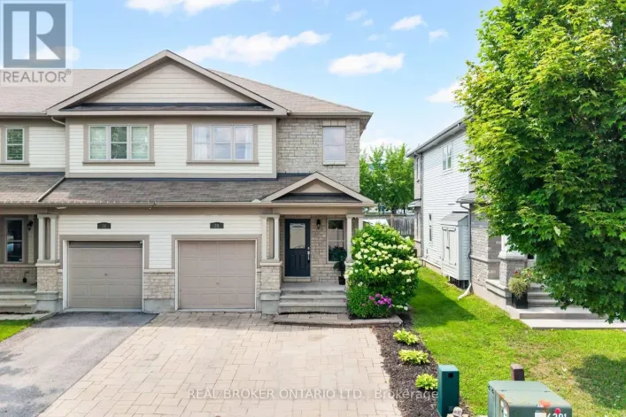 24 HACKBERRY TRAIL, Carleton Place