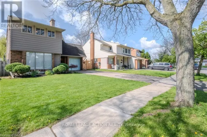 24 HALLMARK STREET, Brantford