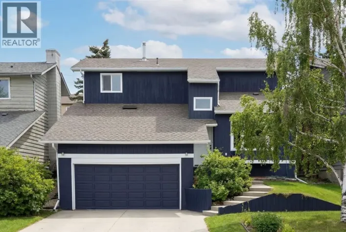 24 Hawkwood Crescent NW, Calgary
