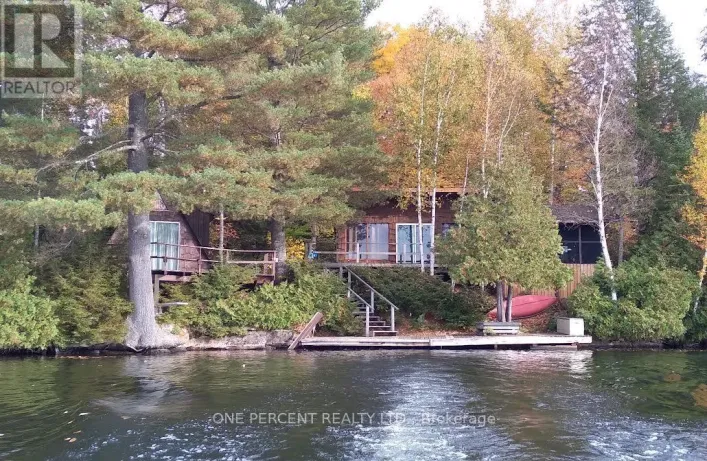 24 ISLAND A CAMP LAKE ISLAND, Lake of Bays